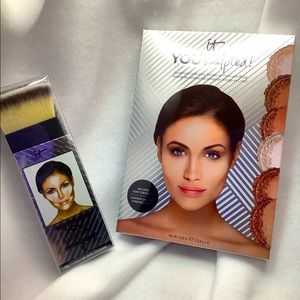 It Cosmetics Facial Sculpting Kit